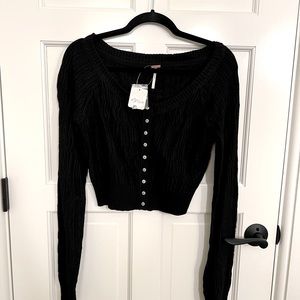Free People Mimi Black Cropped Knit Sweater Cardigan in black L NWT